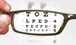 इस वर्ष का थीम है Love your Eyes...अपनी आंखों को बचाने के लिए जागरुकता जरुरी....
