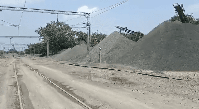 PAKUR में बिना माइनिंग चालान के जरिए हो रही थी पत्थर की अवैध ढुलाई