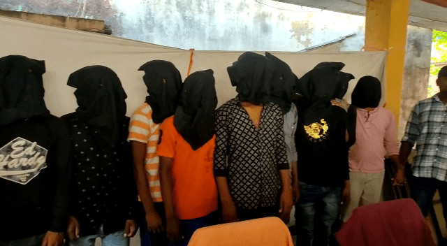 टोयटा कार शो लूट कांड में पटना पुलिस ने नगदी और हथियार के साथ 10 आरोपी को किया गिरफ्तार...