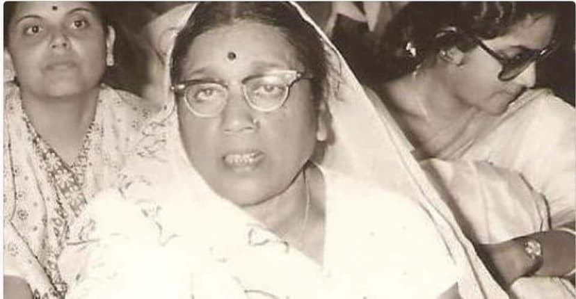 पहली बार आनंद मिश्र-विंध्यवासिनी देवी की आवाज में रिकार्ड हुआ था कैसेट