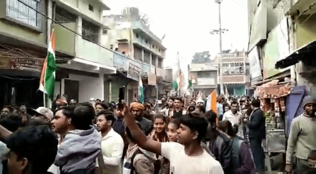 शहीद चंदन अमर रहे के नारों से गूंजा खगड़िया का गोगरी..अंतिम यात्रा में उमड़ा जनसैलाब..