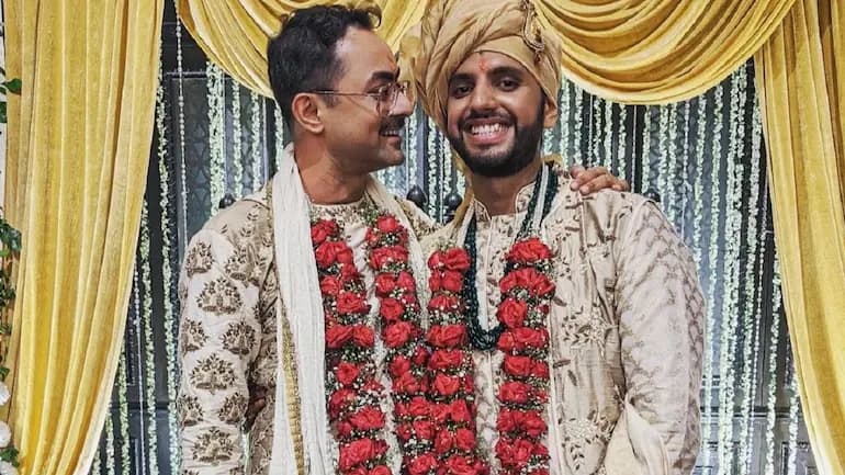 दो लड़कों ने आपस में रचाई शादी, कहा— अब तो साथ जीना है और साथ मरना है
