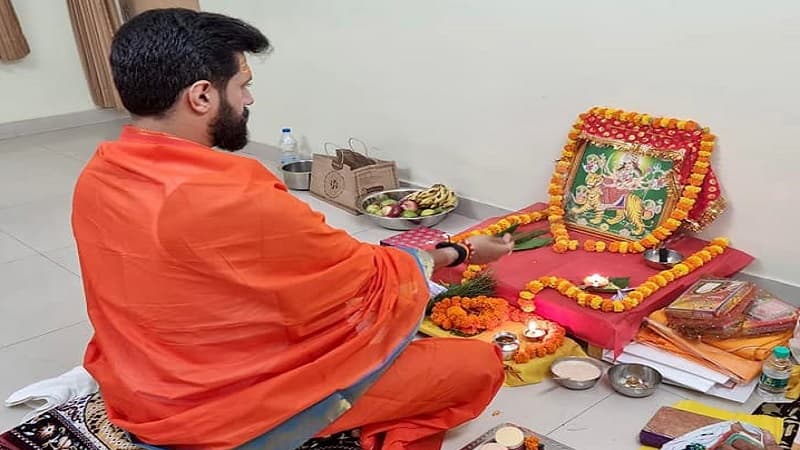 चिराग पासवान के घर मातारानी की पूजा, मां के साथ किया हवन, देखिए फोटो