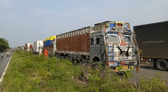 गोपालगंज में कोचिंग पढ कर घर लौट रहे दो भाइयों की रास्ते में ही मौत..मचा हड़कंप..