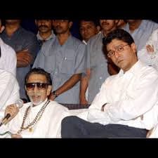 पहले नवनीत राणा, फिर कगंना रनौत और अब राज ठाकरे ने उद्धव ठाकरे पर कसा तंज