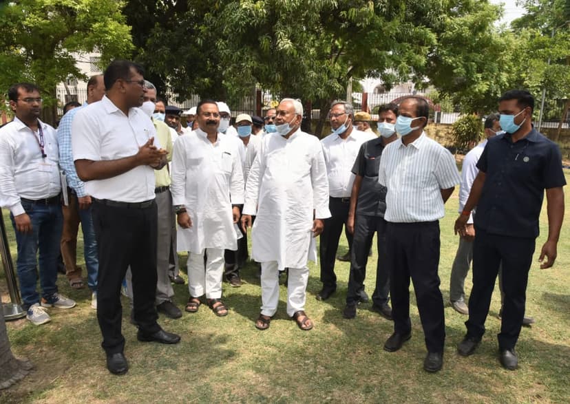 CM नीतीश कुमार ने कई विकास कार्यो का निरीक्षण के साथ ही पुरातात्विक अवशेषों के उत्खनन के कार्य का शुभारंभ किया..