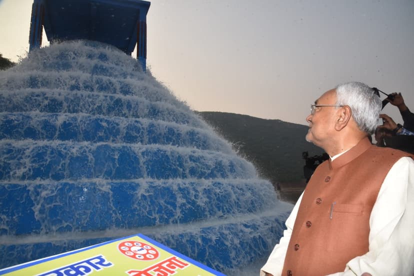 बोले- अब केवल गंगा जल पीजिए मत, रोज कीजिए स्नान, खाना भी बनाइए लेकिन ...