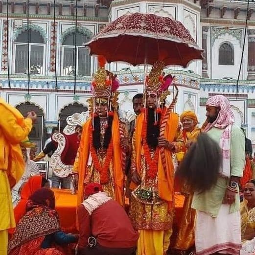 राम बारात को देखने जनकपुर में उमड़ी दस लाख लोगों की भीड़, रात में शादी