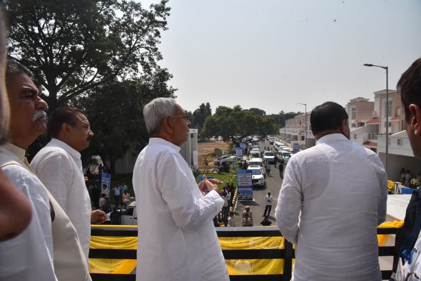CM नीतीश ने हाईटेक विधायक आवास का किया उद्घाटन, देखिए तस्वीरों में