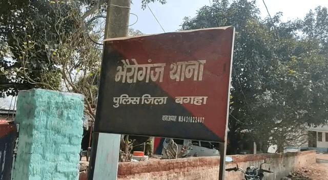 आवारागर्दी करने पर जब पिता ने लगाई डांट-फटकार तो बेटे ने खुद के गले और हाथ में मार लिया ब्लेड..