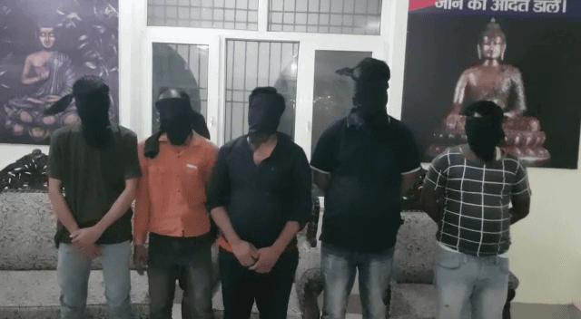 राजगीर पुलिस ने विदेशी मेहमानों को ठगने वाले 5 आरोपियों को 40 हजार नकली नोट के साथ किया गिरफ्तार