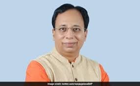 बिहार सरकार खाद की कालाबाजारी रोकने में नाकाम..अक्टूबर में बरौनी खाद कारखना का उद्धाटन करेंगे पीएम मोदी..