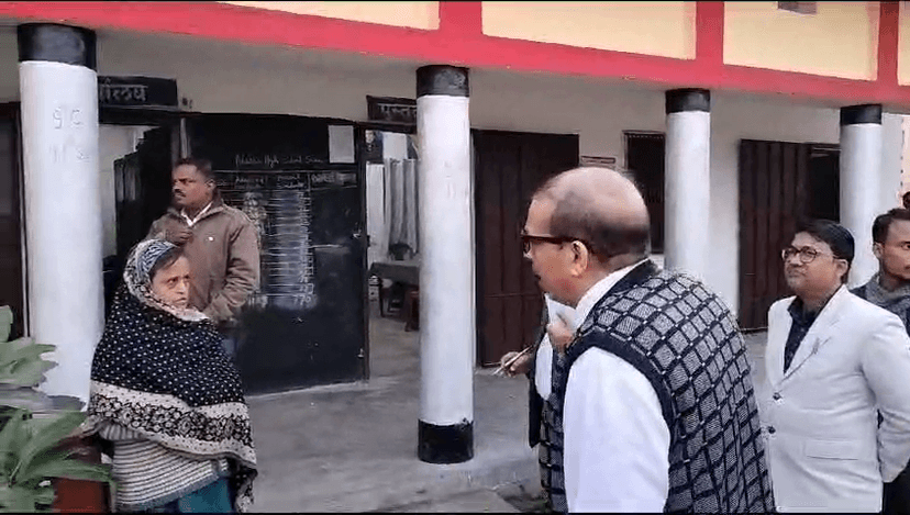 जब KK पाठक को सामने देख प्रभारी PRINCIPAL जोड़-घटाव के साथ अपना नाम भी भूल गई..