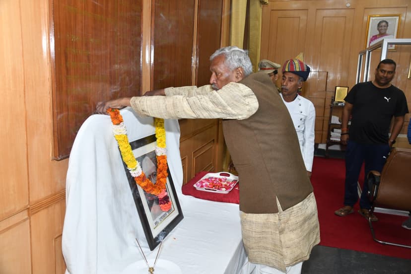 राज्यपाल फागू चौहान ने स्व. जगलाल चौधरी की जयंती पर दी श्रद्धांजलि