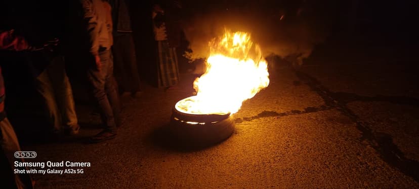 कटिहार के कोढ़ा थाना क्षेत्र के तिगड़ी पेट्रोल पंप के पास टेंपू और ट्रक में जोरदार टक्कर, मौके पर एक ही परिवार के 7 लोगों की मौत, कई घायल