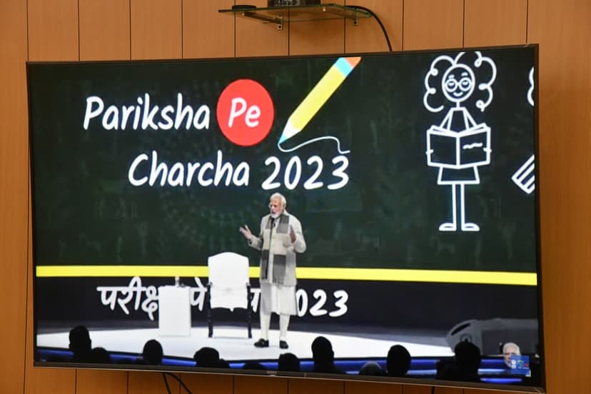 राज्यपाल फागू चौहान ने प्रधानमंत्री के ‘परीक्षा पे चर्चा’ के लाइव स्ट्रीमिंग कार्यक्रम में भाग लिया