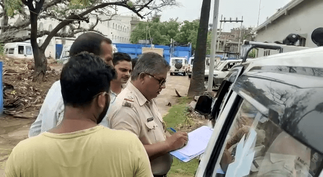 सिविल सर्जन ने बनाई डॉक्टरों की टीम..पोस्टमार्टम रिपोर्ट के आधार पर होगी कार्रवाई..
