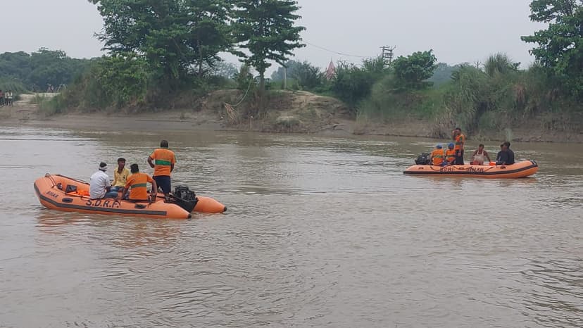मुजफ्फरपुर में मचा हाहाकार, रेस्क्यू में जुटा SDRF