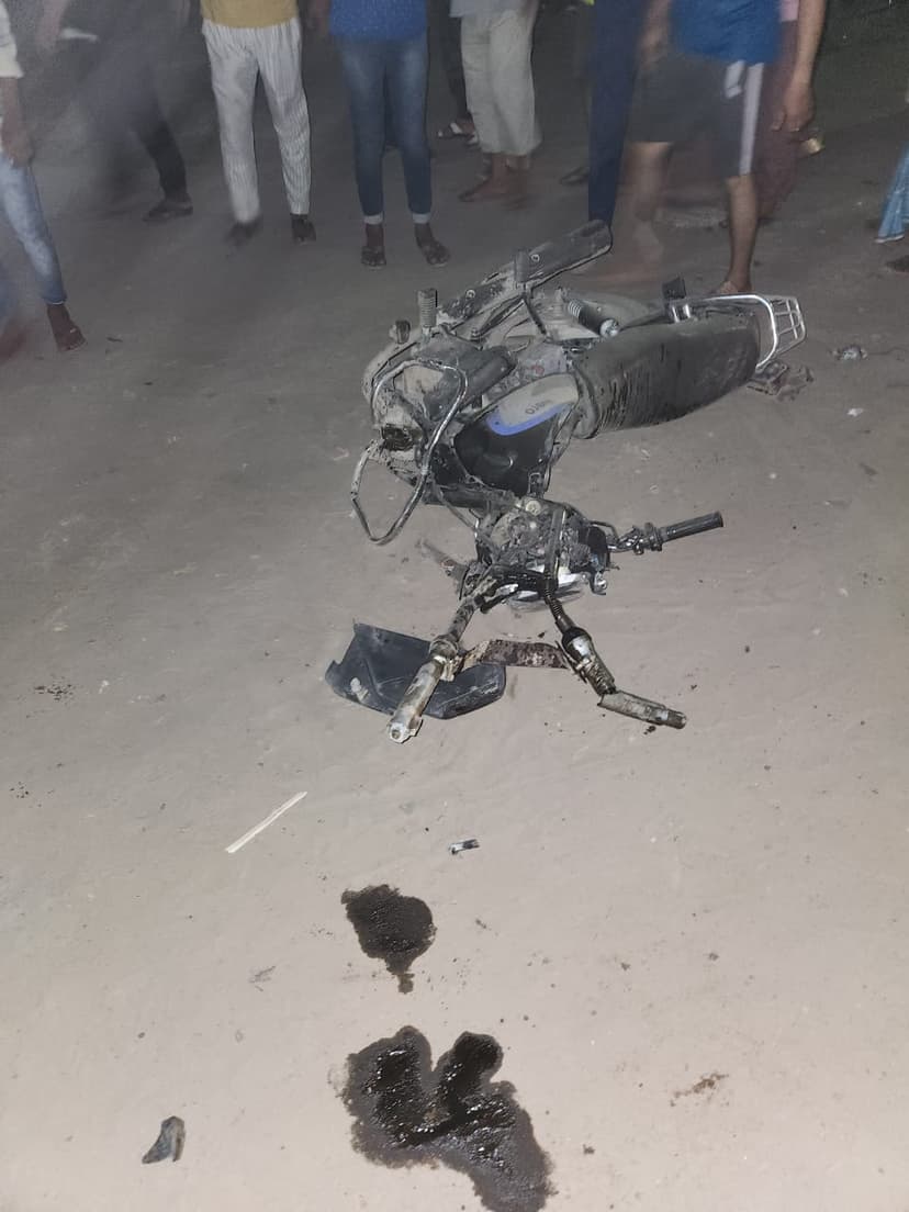 बेतिया में तेज रफ्तार थार ने पांच राहगीरों को कुचला..तीन की मौत..