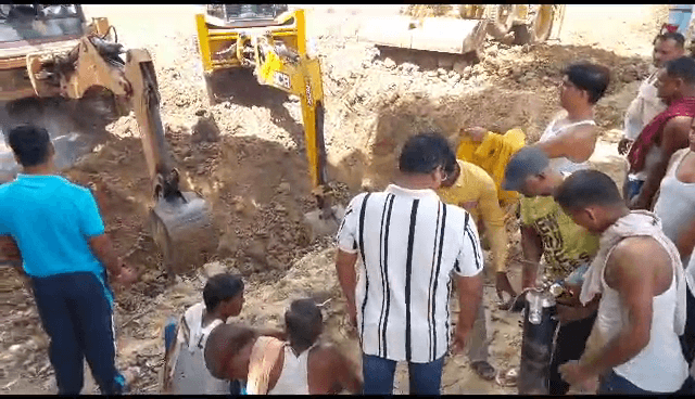 मां खेत में सब्जी तोड़ रही थी..3 साल का बेटा खेलते-खेलते 100 फीट गहरे बोरवेल मे गिर गया..
