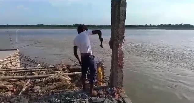 ताश की पत्तियों सा बिखरा आशियाना, कोसी ने धरा रौद्र रूप