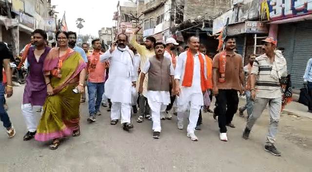 जेल से बाहर निकलने के बाद पहली बार सड़क पर उतरे पूर्व बाहुबली सांसद आनंद मोहन