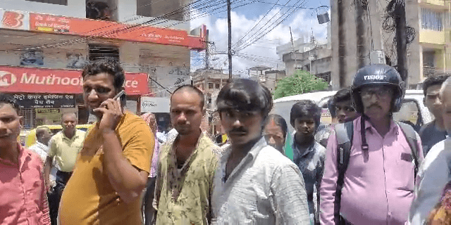 राजधानी पटना में अपराधियों ने दिनदहाड़े दबंग पूर्व मुखिया को मारी गोली..