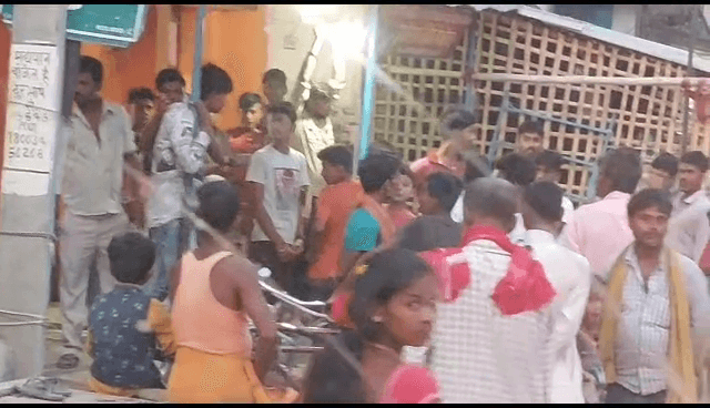 मुजफ्फरपुर सदर अस्पताल के कर्मी सुबोध ओझा के कई ठिकानों पर निगरानी कर रही है छापेमारी