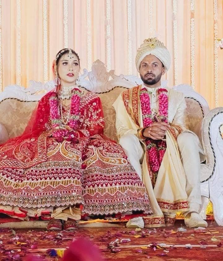 क्रिकेटर मुकेश कुमार ने रचाई शादी, इस हसीना को चुना अपना लाइफ पार्टनर
