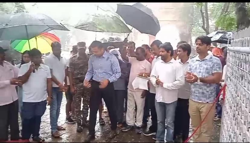 पीटीआर डिप्टी डायरेक्टर ने किया शुभारंभ, बड़ी संख्या में लोग रहे उपस्थित
