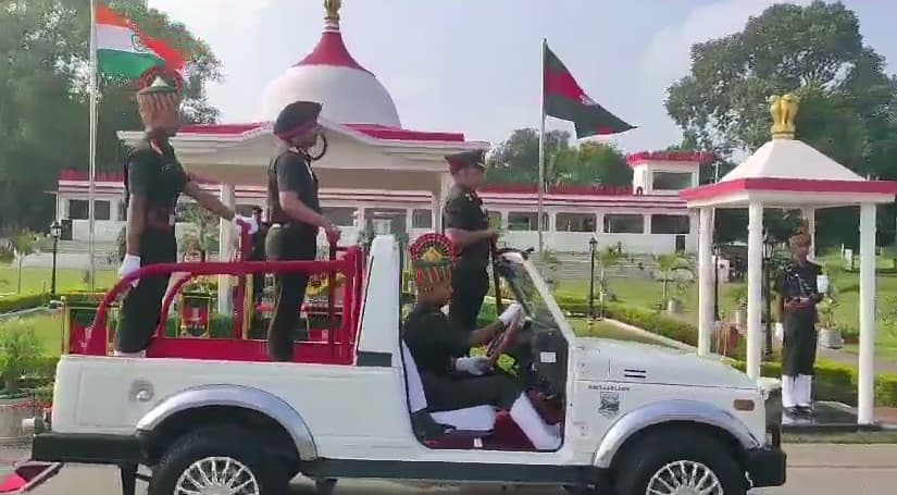बिहार रेजिमेंट केंद्र में जवानों की पासिंग आउट परेड, ली ये शपथ
