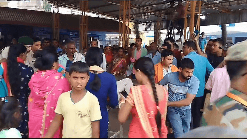 अपराधियों ने बीच बाजार में सिपाही को मारी गोली,जानें पूरा मामला..