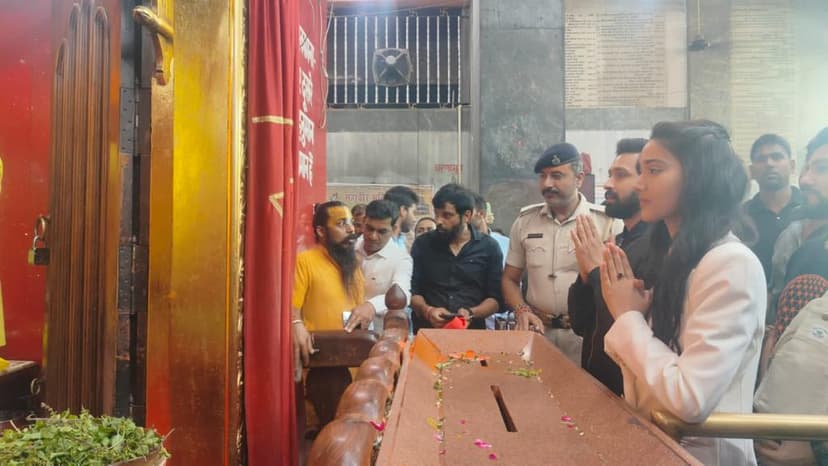 बजरंग बली का दर्शन कर लिया आशीर्वाद, एक्टर को देख फैंस उत्साहित