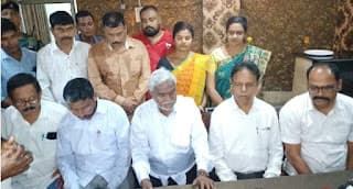 न विधायकों का मिल रहा साथ, न हो रहा मान मनौव्वल, बीजेपी ने भी कदम पीछे खींचा