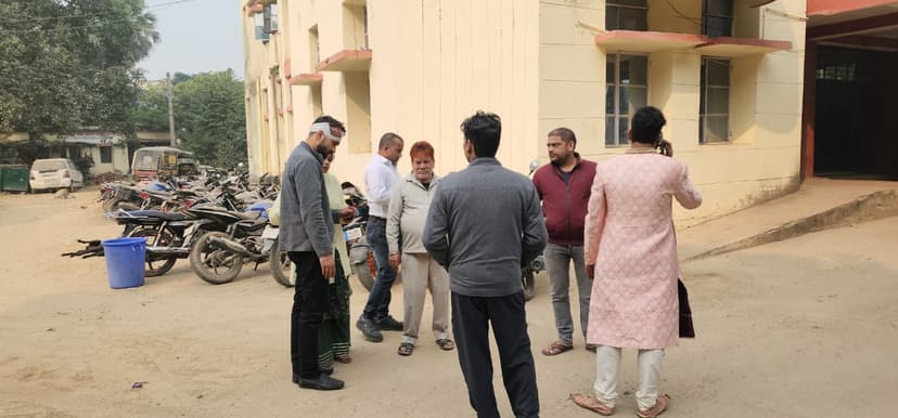 बारात में शामिल महिला और पुरुषों के साथ की मारपीट, जमकर हुई लूटपाट, 12 से अधिक लोग जख्मी
