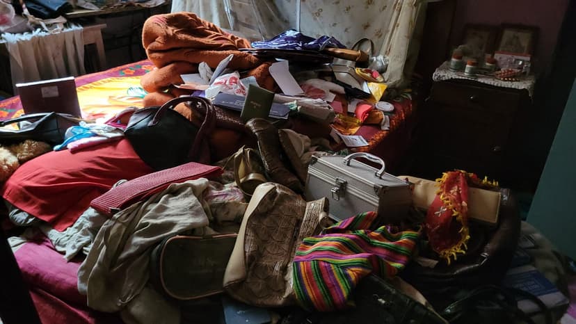 हाईकोर्ट के वकील की बेटी को बनाया बंधक, 3 लाख कैश और 10 लाख के लूट ले गये जेवरात