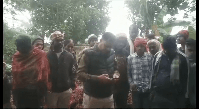 एक दोस्त ने दूसरे को फोन करके घर से बुलाया और फिर बगीचे में कर दिया बड़ा कांड..