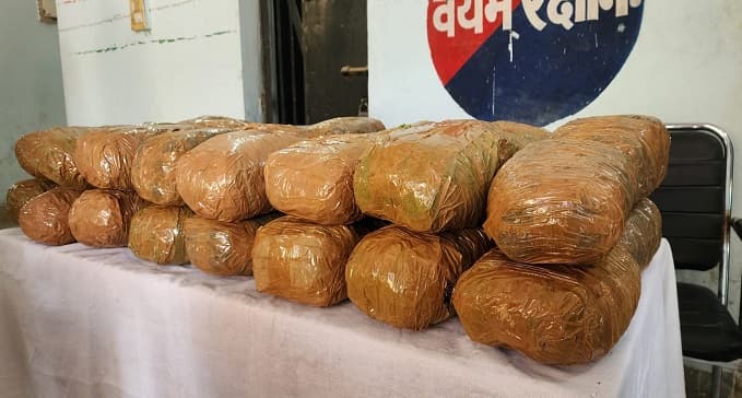नवादा पुलिस की बड़ी कार्रवाई, जानिए कहां से लायी जा रही थी ये बड़ी खेप
