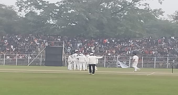 मुंबई के आगे बिहार की शर्मनाक हार, शिवम दुबे और रॉस्टन के आगे पस्त हुए बल्लेबाज, दर्शक निराश