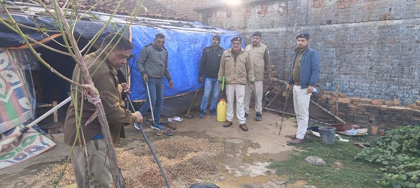 अवैध शराब अड्डा को किया ध्वस्त