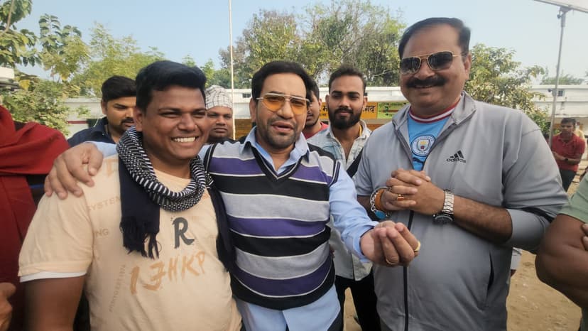 आजमगढ़ में शुरू हुई 'जुगल मास्टर' की शूटिंग, दर्शकों में उत्साह
