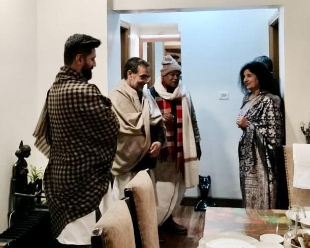 पटना के बाद दिल्ली में चिराग के आवास पर मिले मांझी और कुशवाहा,जानें वजह..