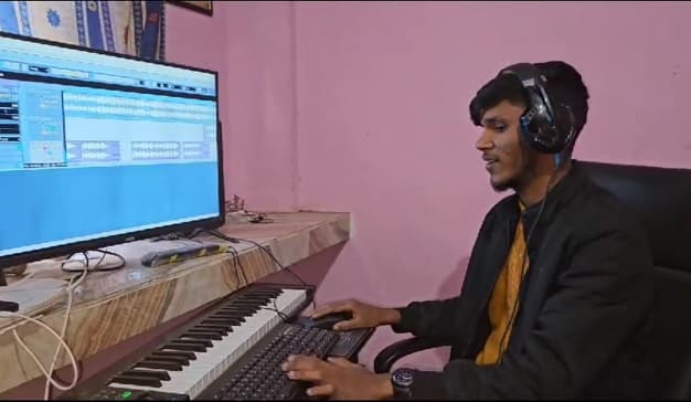 गया के छात्र के सुर ने किया श्रोताओं को झूमने पर मजबूर, सांग वायरल