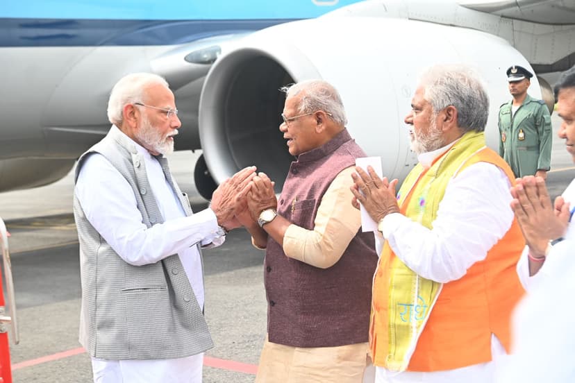 PM मोदी ने नालंदा विश्वविद्यालय का खंडहर देखा, यूनिर्वसिटी की नई बिल्डिंग का किया उद्घाटन