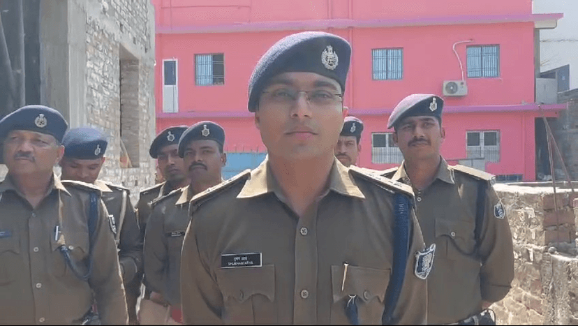 दरभंगा में निर्माणाधीन घर में बम विस्फोट,मिले सात जिंदा बम,इलाके में सनसनी..