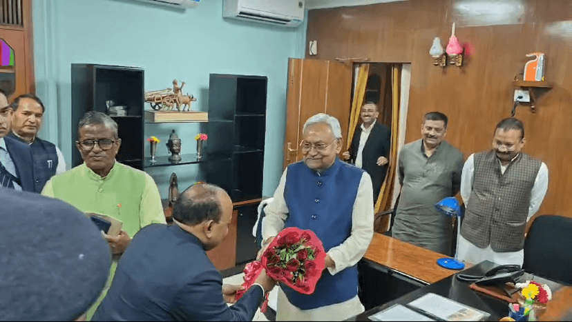CM नीतीश को जन्म दिन पर मिल रही है बधाइयां,RJD ने शुभकामना के साथ सलाह भी दी..