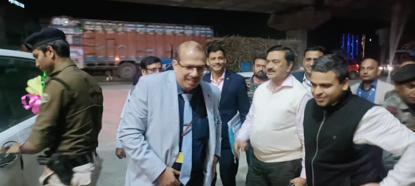 केके पाठक अचानक पहुंचे गोपालगंज, शिक्षा विभाग के अधिकारियों ने किया स्वागत, कल स्कूलों का करेंगे निरीक्षण