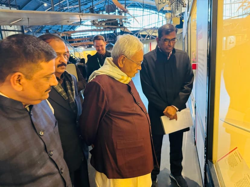 साइंस म्यूजियम का किया भ्रमण, पटना साइंस सिटी को इसी तरह बनाए जाने की कही बात
