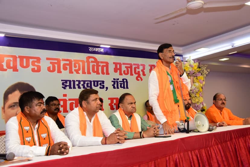 राजधानी रांची में चलाया जनसंपर्क अभियान, मतदाता जागरण अभियान में भी हुए शामिल