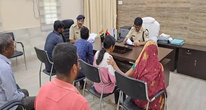 धनंजय ठाकुर मर्डरकेस में धमदाहा पुलिस के हाथ अबतक खाली, पुलिस की कार्यशैली पर उठ रहे सवाल, दहशत में परिजन